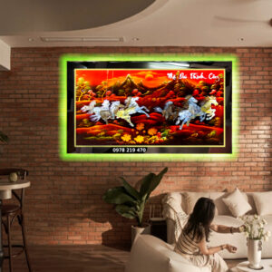 Tranh tặng tân gia khai trương mã đáo nền đỏ